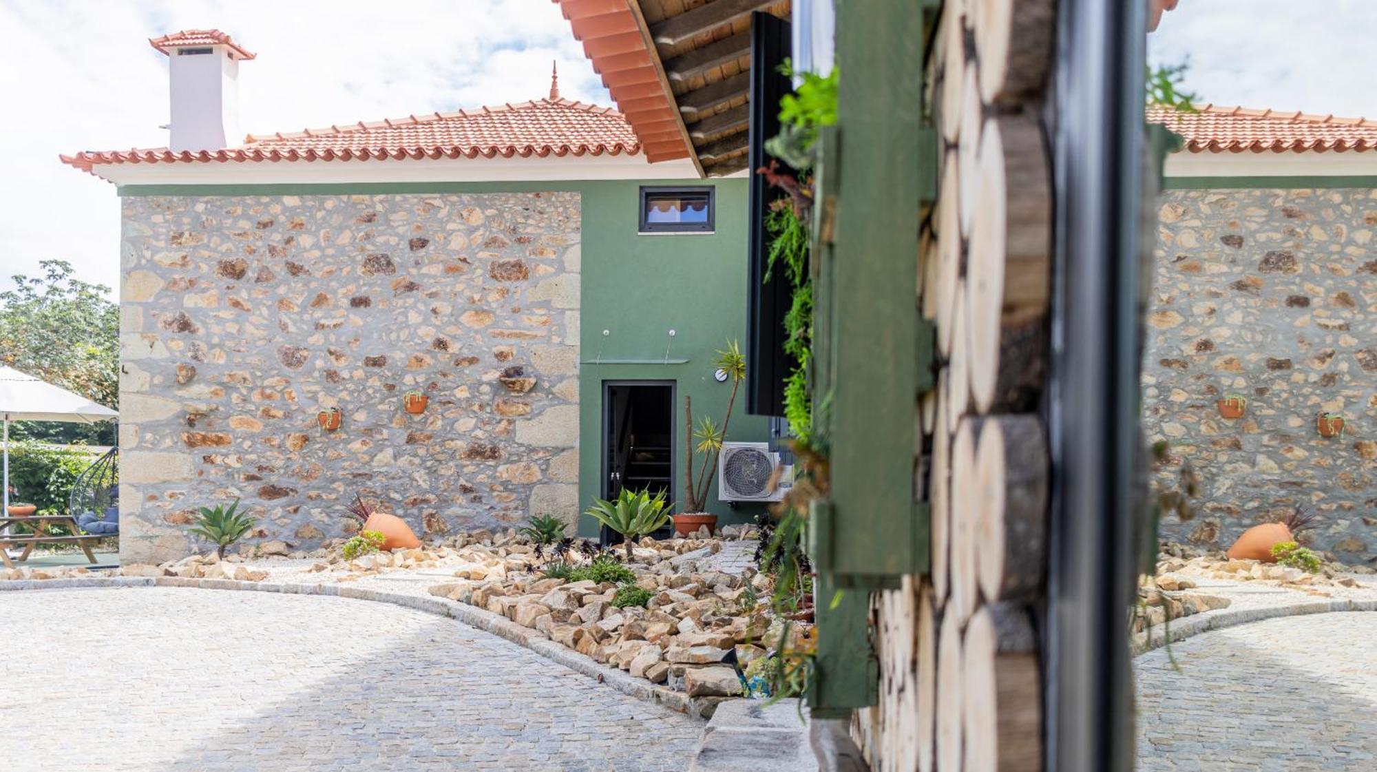 Quintinha Sao Martinho Luxury 2 Suites Villa Eira With Jacuzzi Вила-ду-Конди Экстерьер фото